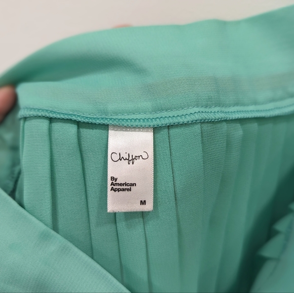 American Apparel Teal Chiffon Pleated Skirt - Picture 3 of 5